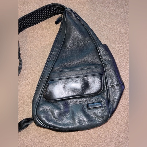 L.L. Bean Handbags - L.L. Bean Ameribag Genuine Leather Sling Bag